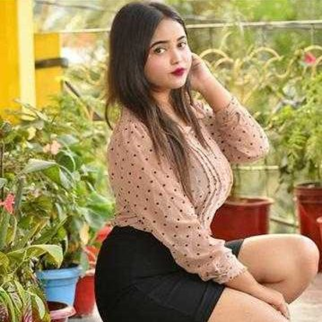 Find Seeker Girls Available Cash Delivery at Your Doors